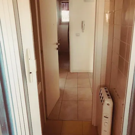 Con Piscina Condominiale