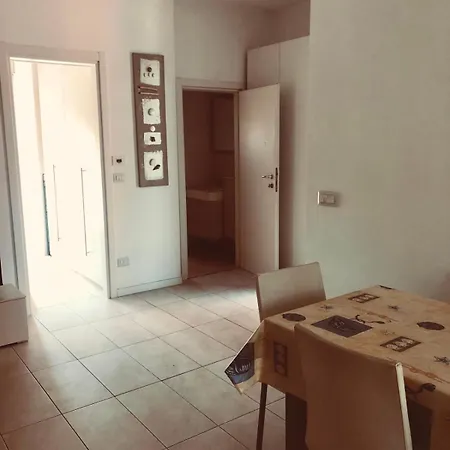 Appartamento Con Piscina Condominiale *