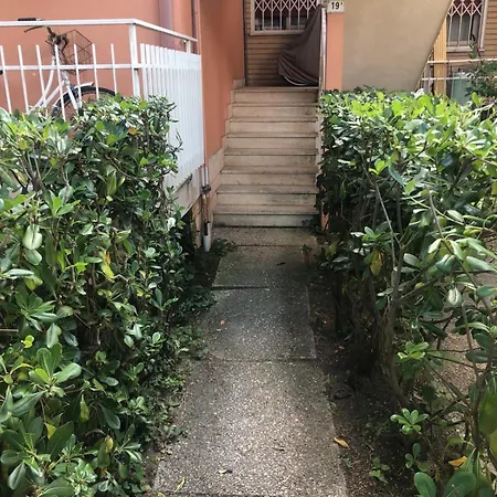 Con Piscina Condominiale Appartamento